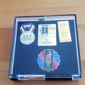 Classic Limited Edition Collector Pin Set Authentic Olympic Games 1996 USA